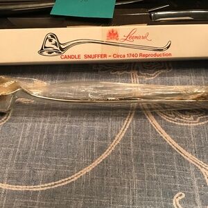 Leonard Circa 1740 Reproduction Silverplate Candle Snuffer NIB Original Wrap